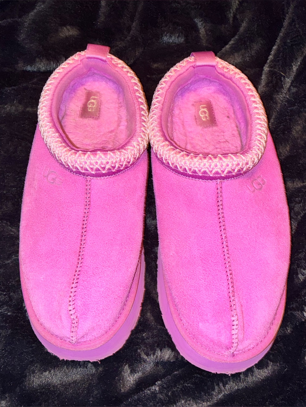 UGG Bright Pink/Purple Shearling-Lined Slip-On Tazz Slippers